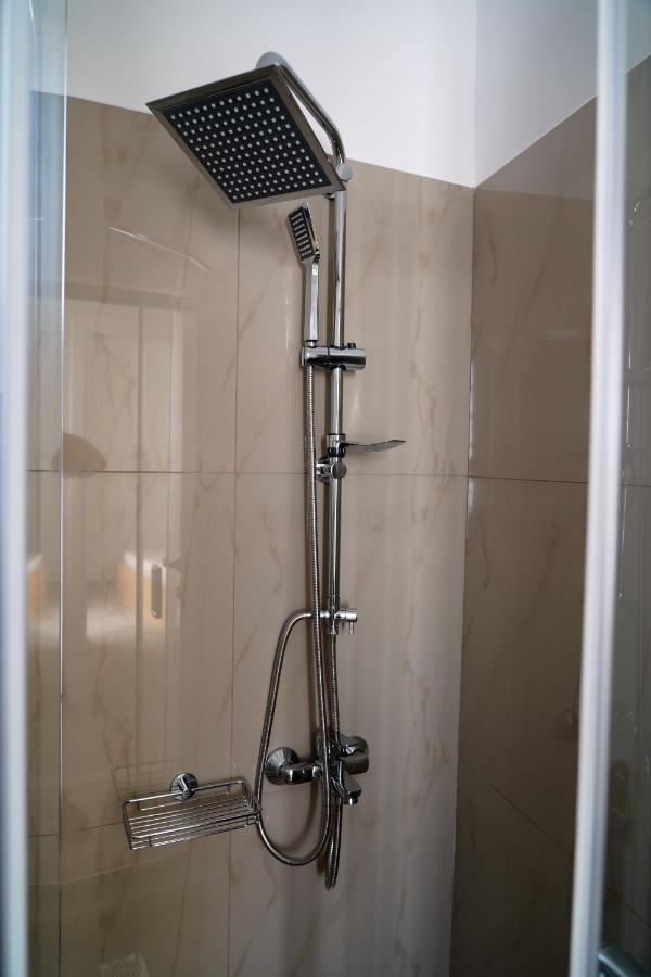 Smyrnis Apartments Ermoupoli Luaran gambar