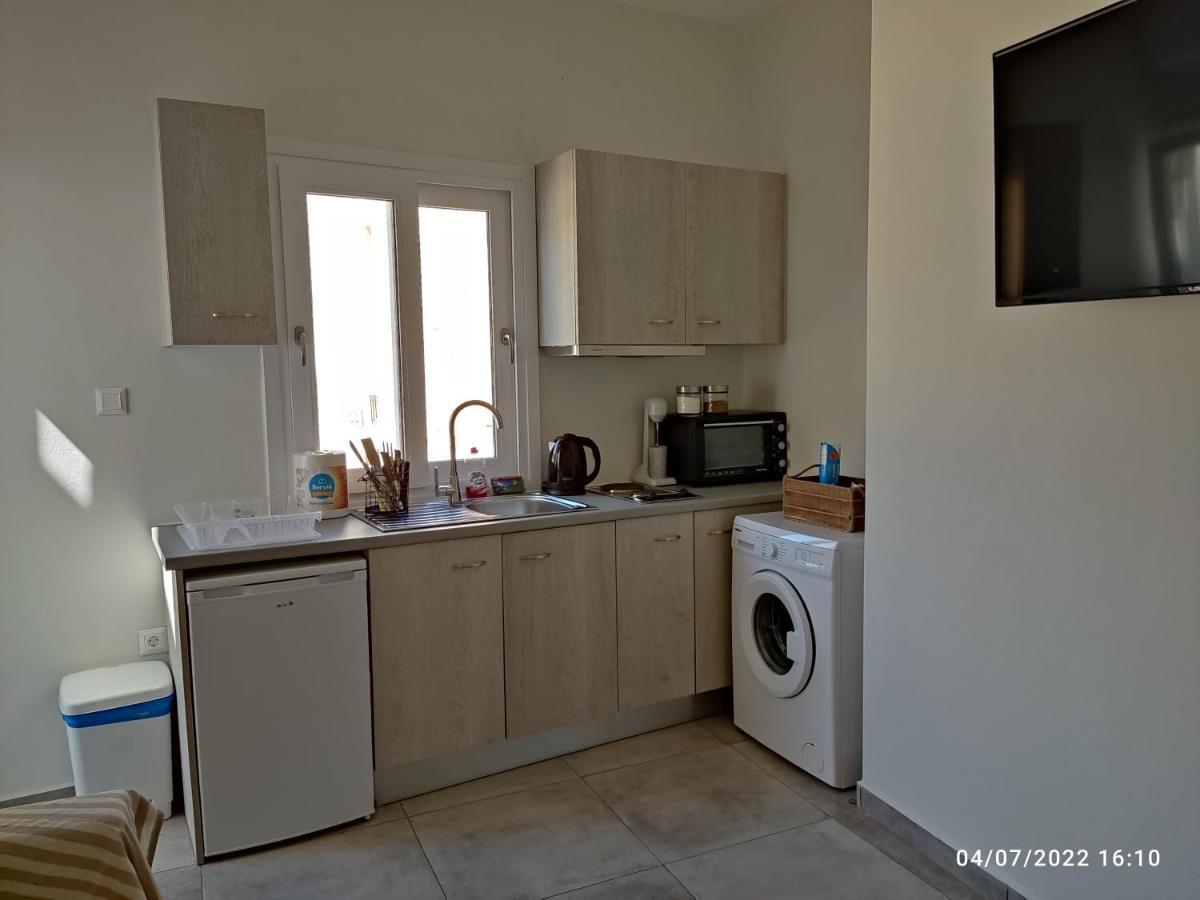 Smyrnis Apartments Ermoupoli Luaran gambar