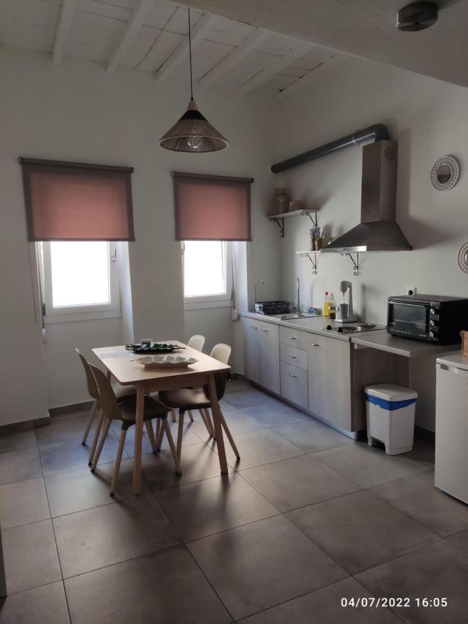 Smyrnis Apartments Ermoupoli Luaran gambar